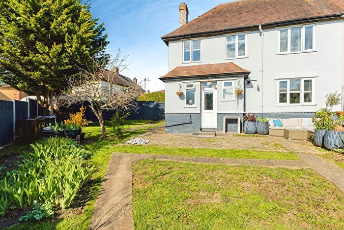 3 Bedroom Semi Detached House For Sale In Rothesay Terrace, Northampton, NN2