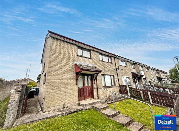 4 Bedroom End Of Terrace House For Sale In Nicholson Gardens, Lisburn, BT28