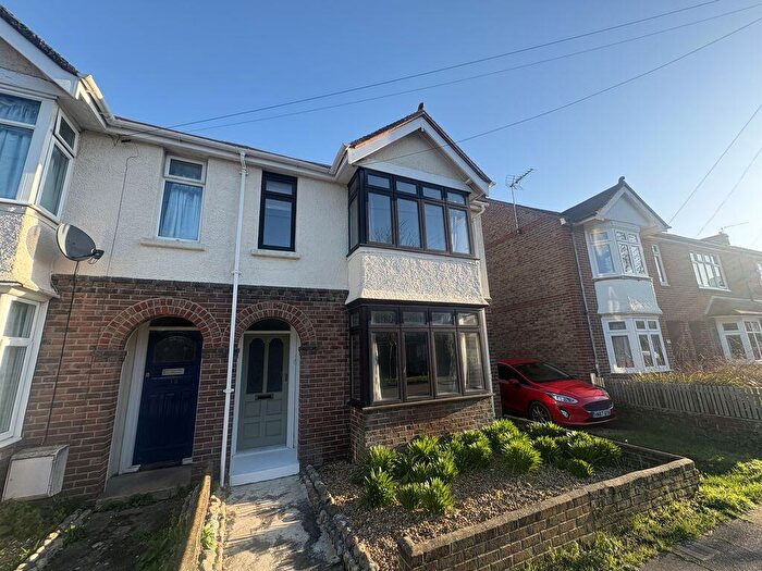 3 Bedroom Semi-Detached House To Rent In Orchard Avenue, Chichester, PO19