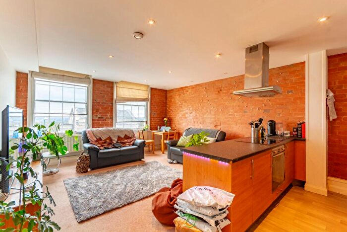 2 Bedroom Apartment To Rent In The Cigar Factory, Derby Road, Nottingham, Nottinghamshire, NG7
