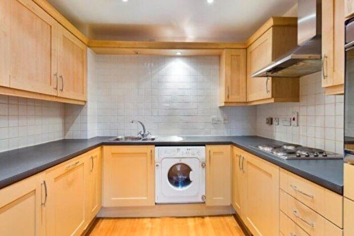 1 Bedroom Flat To Rent In London Road, London, SW16