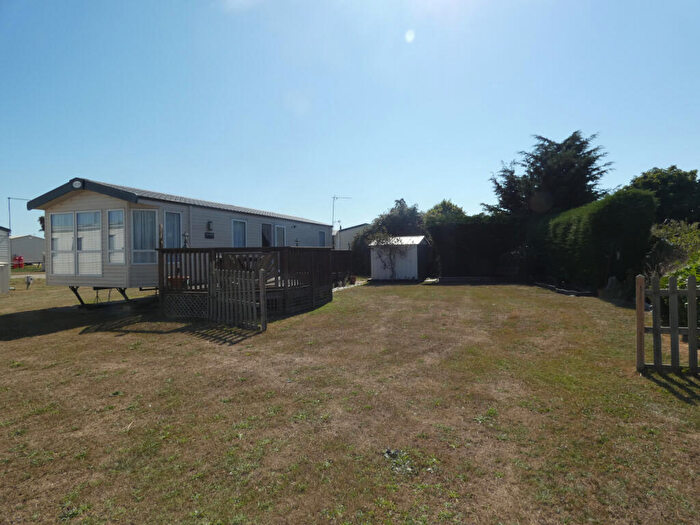 2 Bedroom Park Home For Sale In Church Lane, CO5