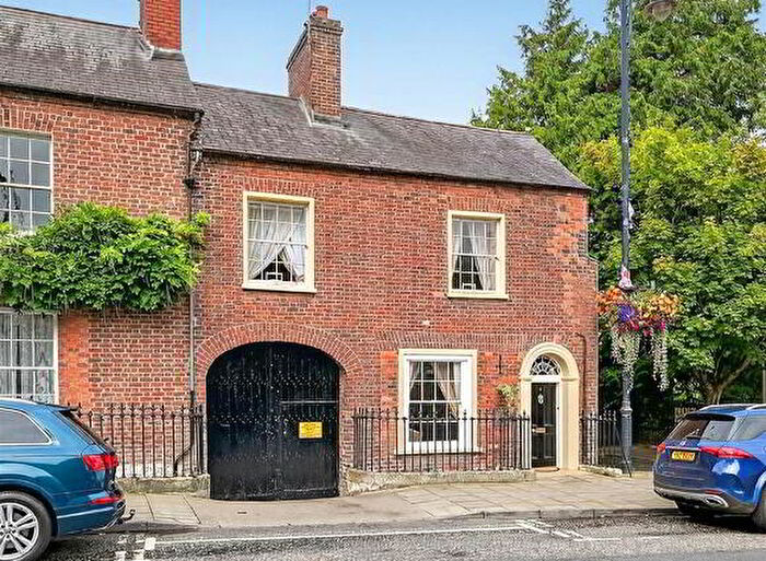 3 Bedroom End TownHouse For Sale In Number Five, Main Street, Royal Hillsborough, BT26