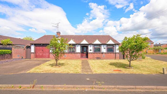 2 Bedroom Detached Bungalow For Sale In Ivesdyke Close, Leverington, Wisbech, Cambridgeshire, PE13