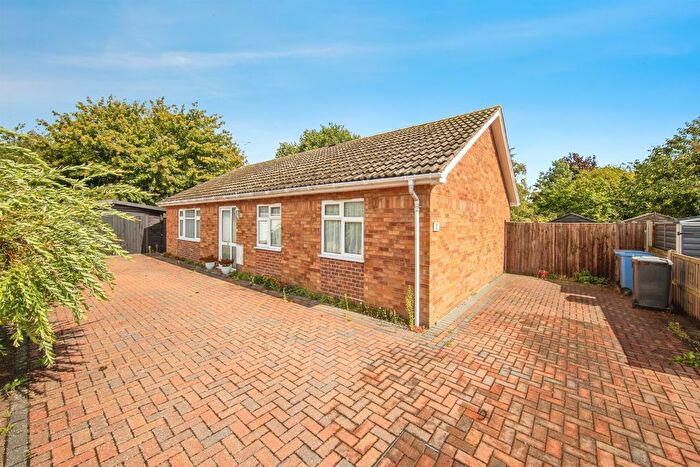3 Bedroom Detached Bungalow For Sale In South View Green, Bentley, Ipswich, IP9