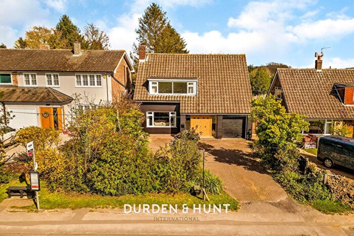 3 Bedroom Detached House For Sale In Mill Lane, Hook End, CM15