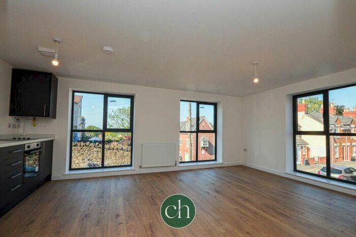 1 Bedroom Flat To Rent In Morris House, Old Town, Swindon, SN1