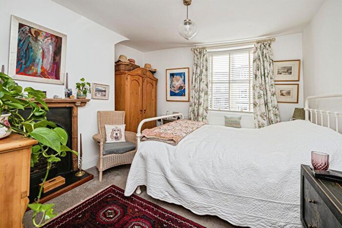 3 Bedroom Terraced House For Sale In North Bar Without, Beverley, HU17