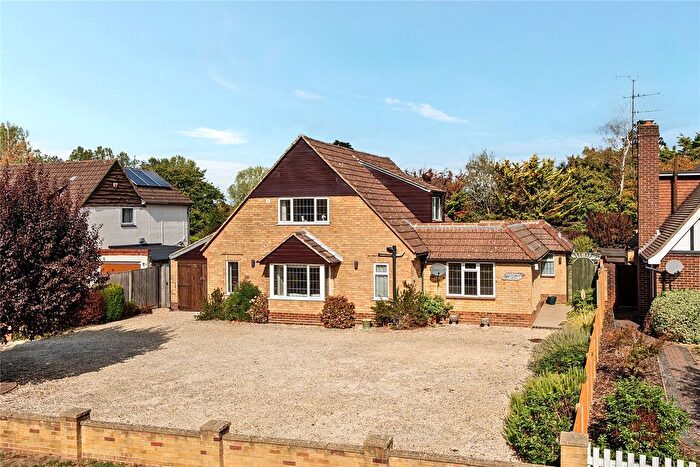 4 Bedroom Detached House For Sale In Ripley, Surrey, GU23