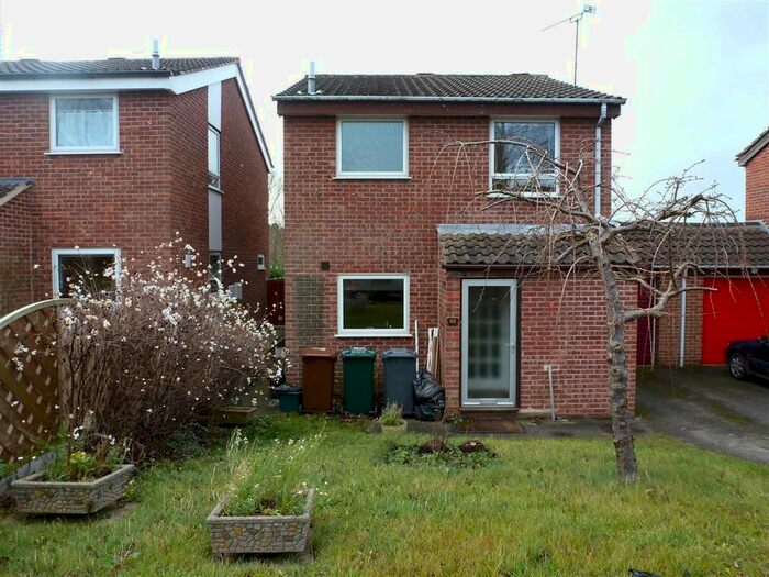 3 Bedroom Property To Rent In Pinfold Close, Repton, Derby, DE65