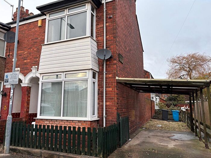 2 Bedroom End Of Terrace House To Rent In Perth Street, Hull, HU5