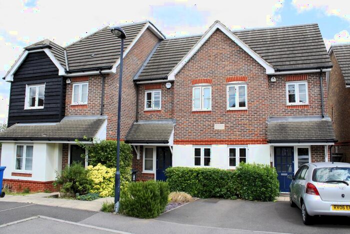 3 Bedroom Town House To Rent In Dalby Gardens Maidenhead Berkshire, SL6