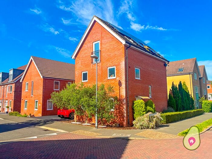 4 Bedroom Detached House To Rent In Lysander Drive, Bracknell, Berkshire, RG12