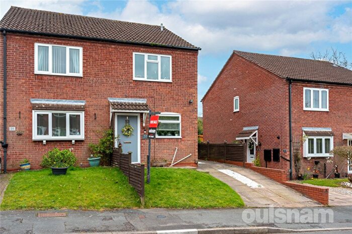 2 Bedroom Semi Detached House For Sale In Sheepcroft Close, Redditch, Worcestershire, B97