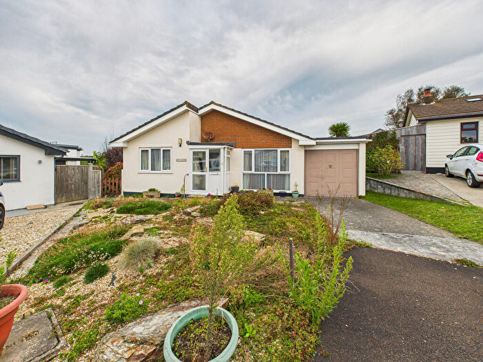 3 Bedroom Detached Bungalow For Sale In Gurney Close, Bude, EX23