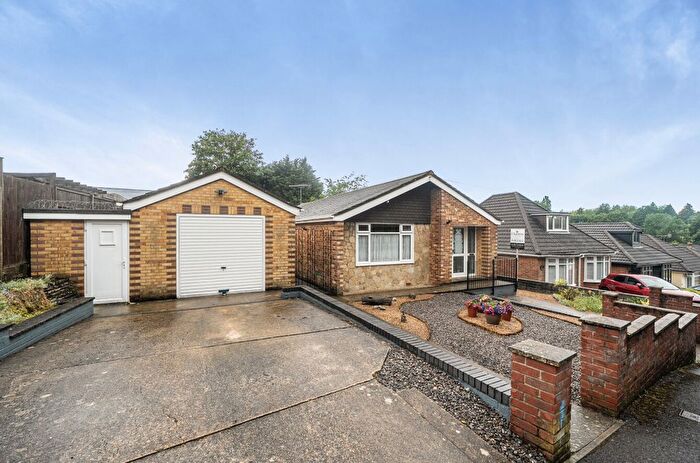 3 Bedroom Bungalow For Sale In Hollybrook Avenue, Southampton, Hampshire, SO16