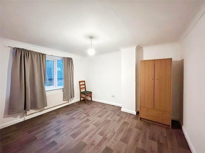 4 Bedroom Maisonette To Rent In Old Lodge Lane, Purley, CR8