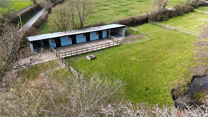 Equestrian Facility For Sale In Flexford Lane, Sway, Lymington, Hampshire, SO41