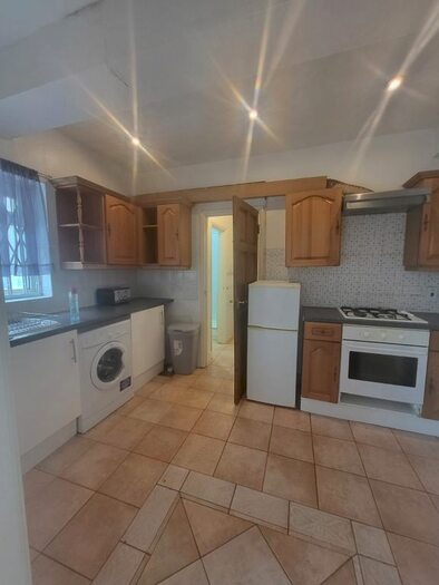 Studio To Rent In Sheepcote Road, Harrow, Greater London, HA1