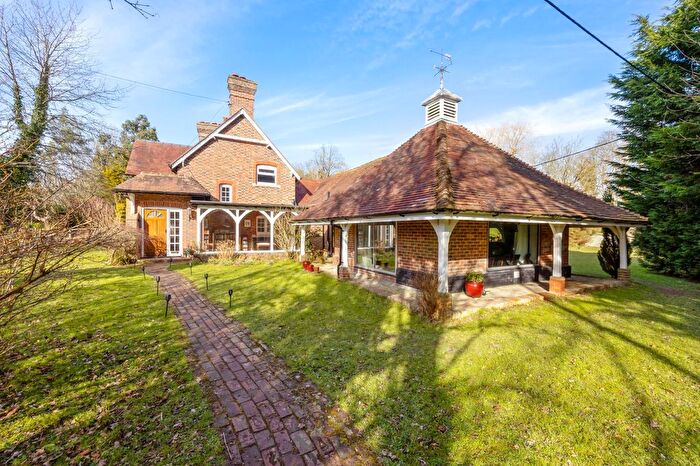 4 Bedroom Semi-Detached House For Sale In Uckfield Road, Herons Ghyll, TN22