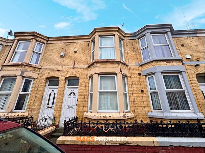 4 Bedroom Terraced House To Rent In Leopold Road, Kensington, L7