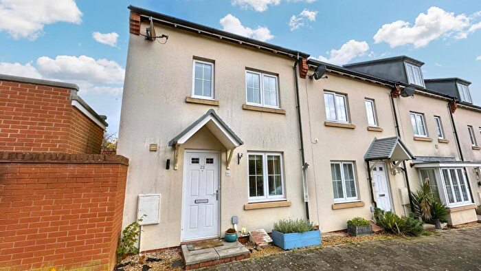 3 Bedroom Terraced House To Rent In Hickory Lane, Almondsbury, Bristol, Gloucestershire, BS32
