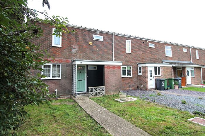 3 Bedroom End Terrace House For Sale In Tasmania Close, Basingstoke, Hampshire, RG24