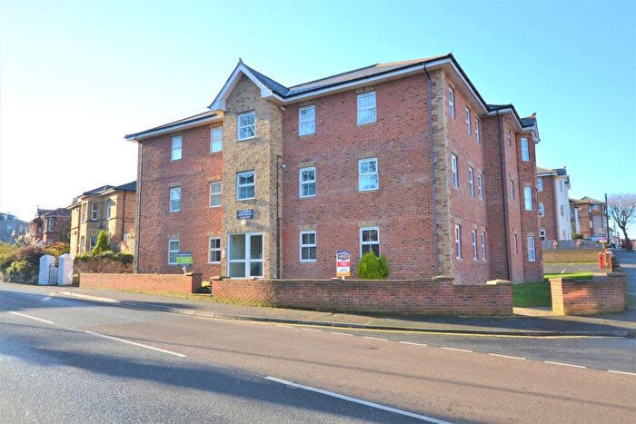 2 Bedroom Apartment To Rent In North Road, Shanklin, PO37