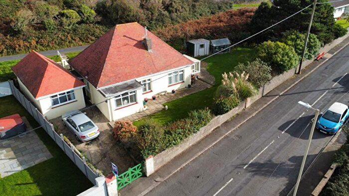 4 Bedroom Detached Bungalow For Sale In Main Road, Ogmore-By-Sea, Vale Of Glamorgan, CF32