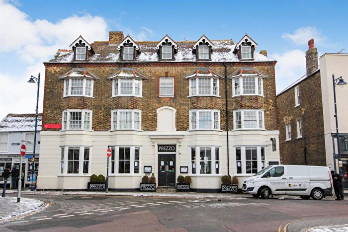 1 Bedroom Apartment To Rent In Knots Yard, Whitstable, CT5