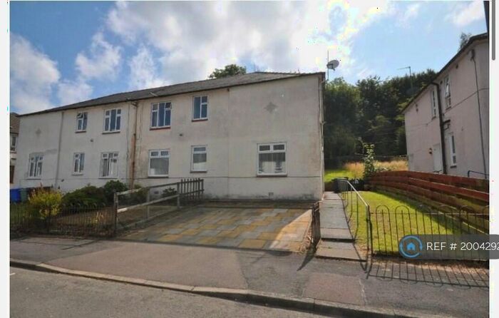 3 Bedroom Flat To Rent In Wood Street, Dailly, Girvan, KA26