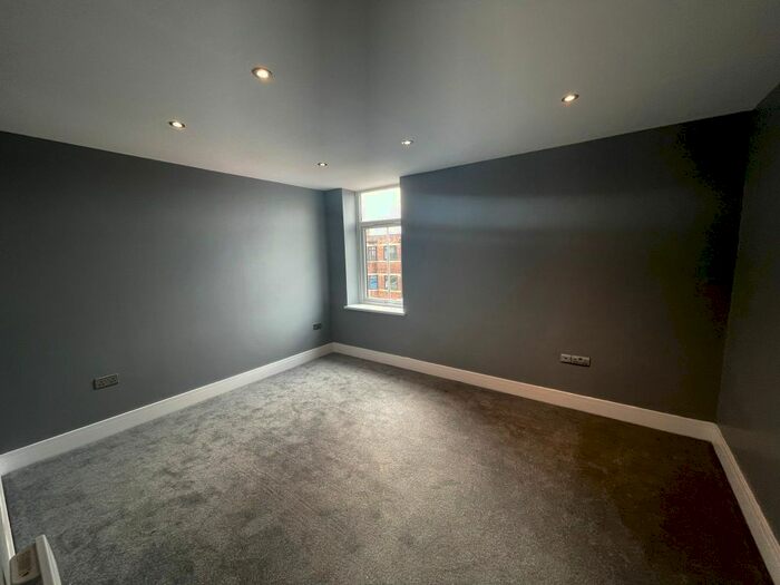 1 Bedroom Flat To Rent In Belle Vue Avenue, Doncaster, DN4