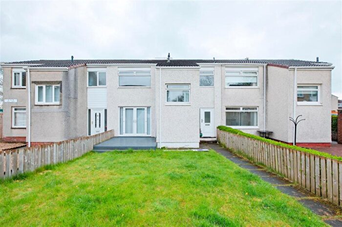 3 Bedroom Terraced House To Rent In Mill Court, Hamilton, ML3