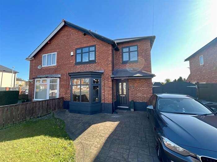 3 Bedroom Semi Detached House For Sale In Parkside, Darlington, DL1