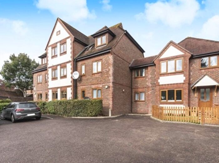 3 Bedroom Maisonette To Rent In St Christopher`S Close, Chichester, Chichester, PO19