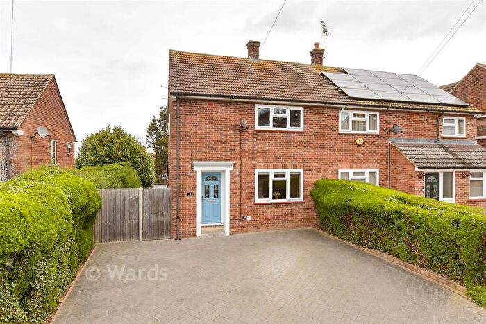 2 Bedroom Semi Detached House For Sale In Saddleton Road, Whitstable, Kent, CT5