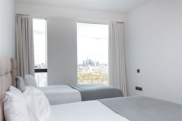 3 Bedroom Flat To Rent In River Park Tower, Nine Elms Lane, Nine Elms, SW8