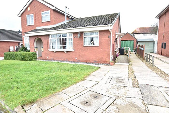 2 Bedroom Bungalow For Sale In Stonehurst, Barwick Road, Leeds, West Yorkshire, LS14