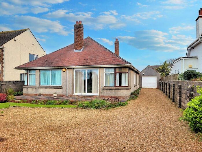 3 Bedroom Detached Bungalow For Sale In West Road, Nottage, Porthcawl, CF36