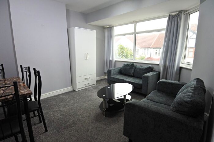 2 Bedroom Maisonette To Rent In Marquis Close, Alperton, HA0
