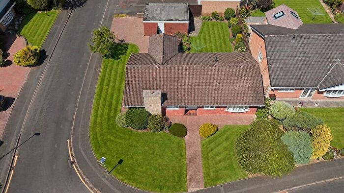 3 Bedroom Detached Bungalow For Sale In The Yews, Oadby, LE2