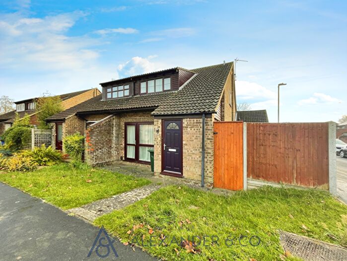 1 Bedroom Terraced House To Rent In Shannon Road, Bicester, OX26