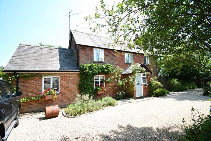 5 Bedroom Semi Detached House To Rent In Fernhill Cottages, Toutley Road, Wokingham, Berkshire, RG41