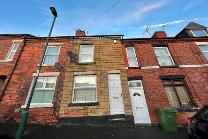3 Bedroom Property To Rent In Ridgway Street, Nottingham, NG3