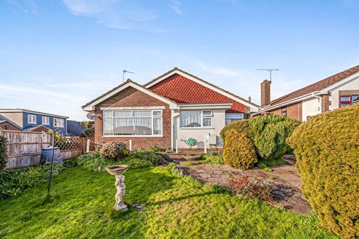 2 Bedroom Detached Bungalow For Sale In Stoneleigh Close, Brighton, BN1