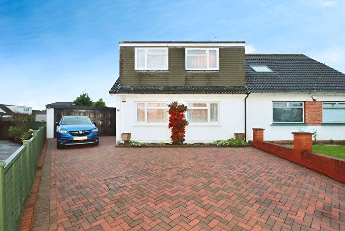 3 Bedroom Bungalow For Sale In Bourton Close, Patchway, Bristol, Gloucestershire, BS34