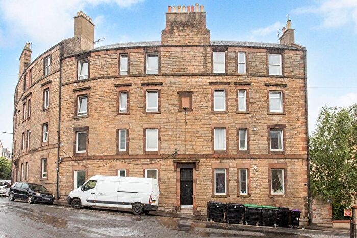 1 Bedroom Flat For Sale In / Stewart Terrace, Edinburgh, EH11