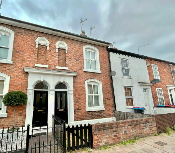 2 Bedroom Terraced House To Rent In Westminster Road, Hoole, Chester, CH2