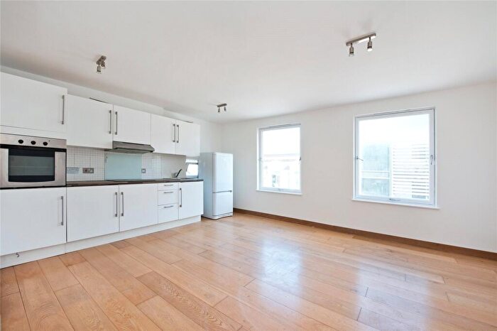 1 Bedroom Flat To Rent In Deptford High Street, London, SE8