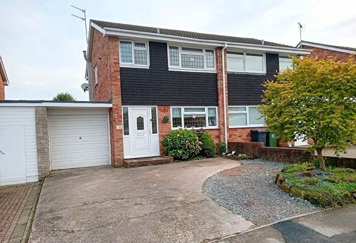 3 Bedroom Semi-Detached House For Sale In Oak Apple Close, Stourport-On-Severn, DY13